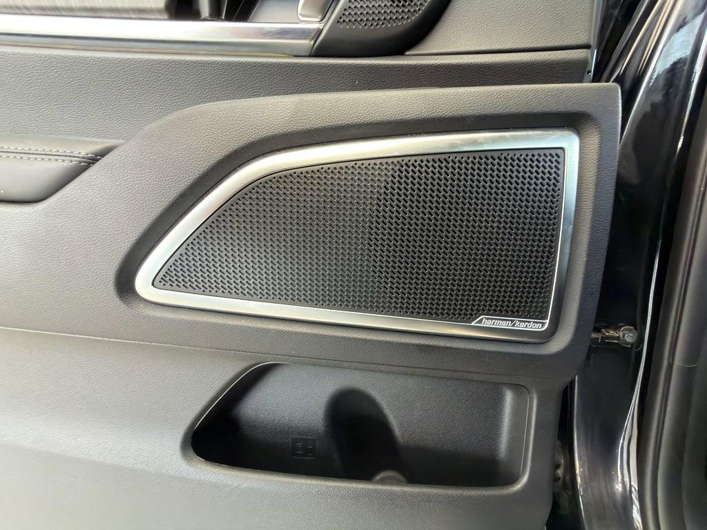 Used 2024 Kia Telluride SX FWD image 14