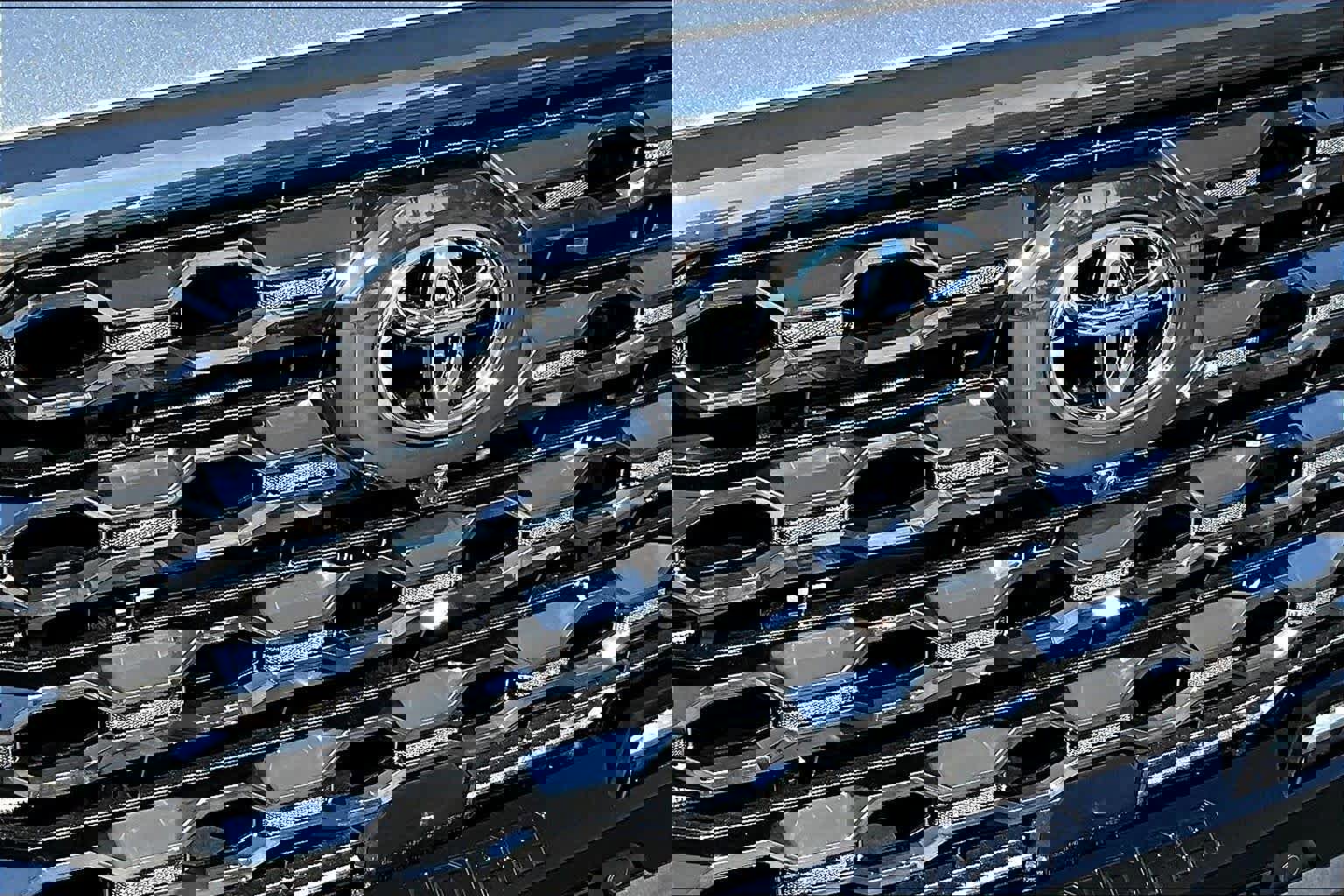 Used 2025 Toyota Tundra Platinum image 29