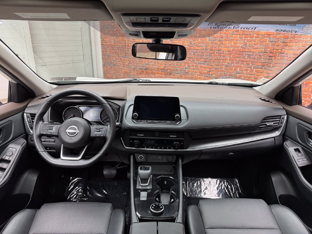Used 2023 Nissan Rogue SV w/ SV Premium B Package AWD/4WD image 15