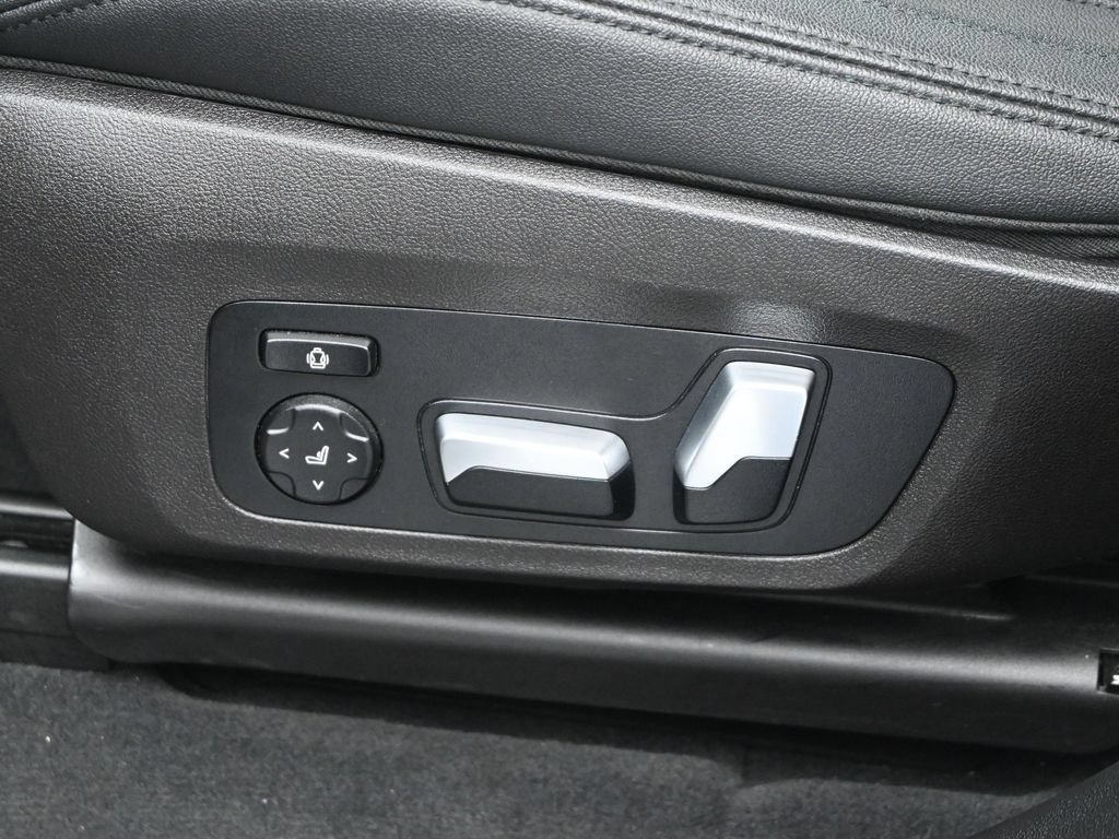 Used 2021 BMW X3 sDrive30i w/ Convenience Package RWD image 10