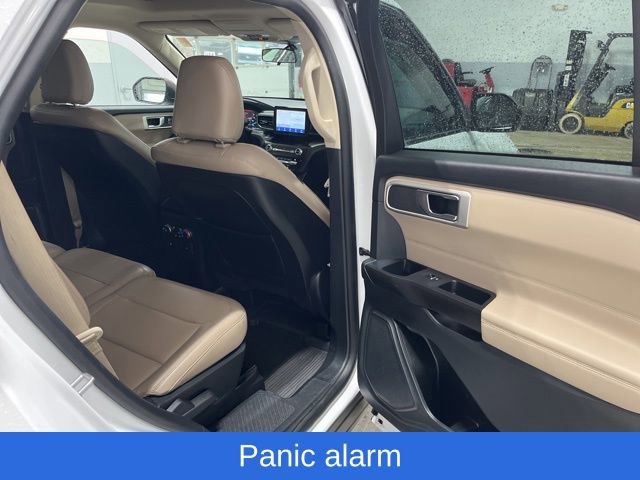 Certified 2020 Ford Explorer XLT w/ Equipment Group 202A image 24