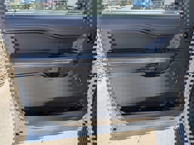 Certified 2024 Ford Expedition XLT image 12