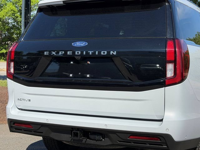 Certified 2025 Ford Expedition Active AWD/4WD image 39
