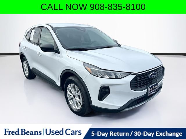 Certified 2025 Ford Escape Active AWD/4WD image 1