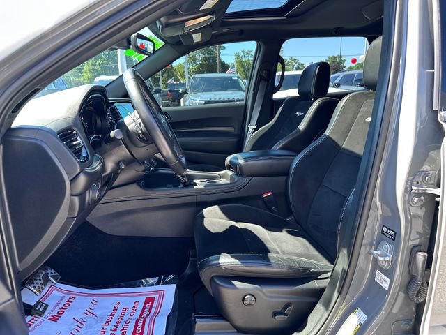 Used 2022 Dodge Durango SRT w/ Technology Group AWD/4WD image 12