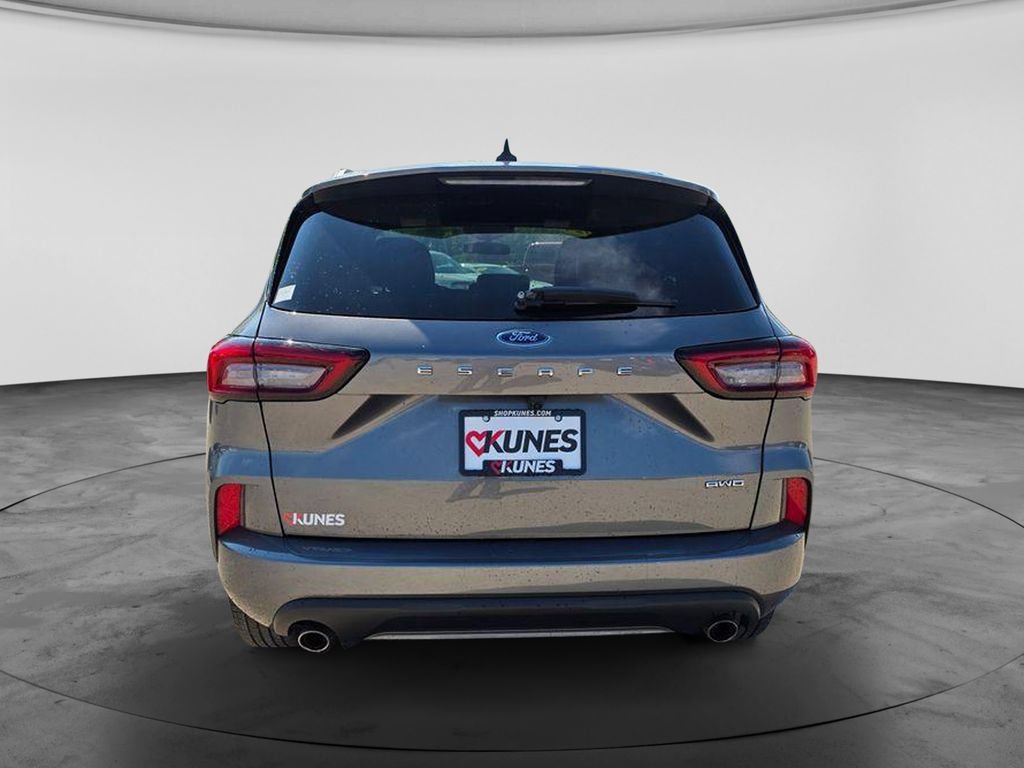 Certified 2024 Ford Escape ST-Line AWD/4WD image 7