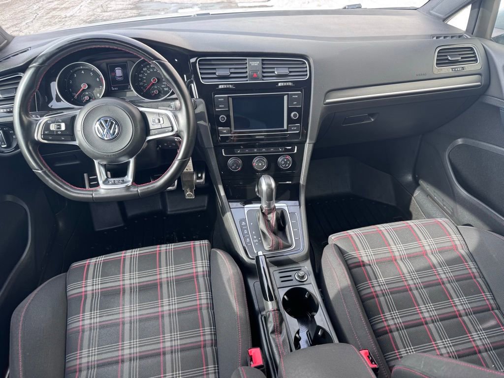 Used 2019 Volkswagen GTI S image 27