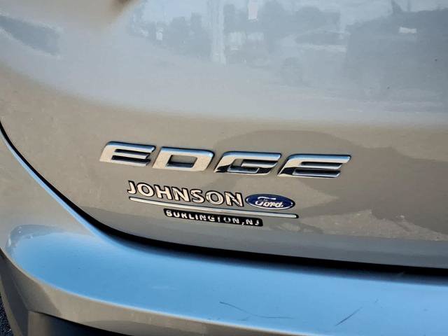 Certified 2020 Ford Edge SEL w/ Convenience Package FWD image 17