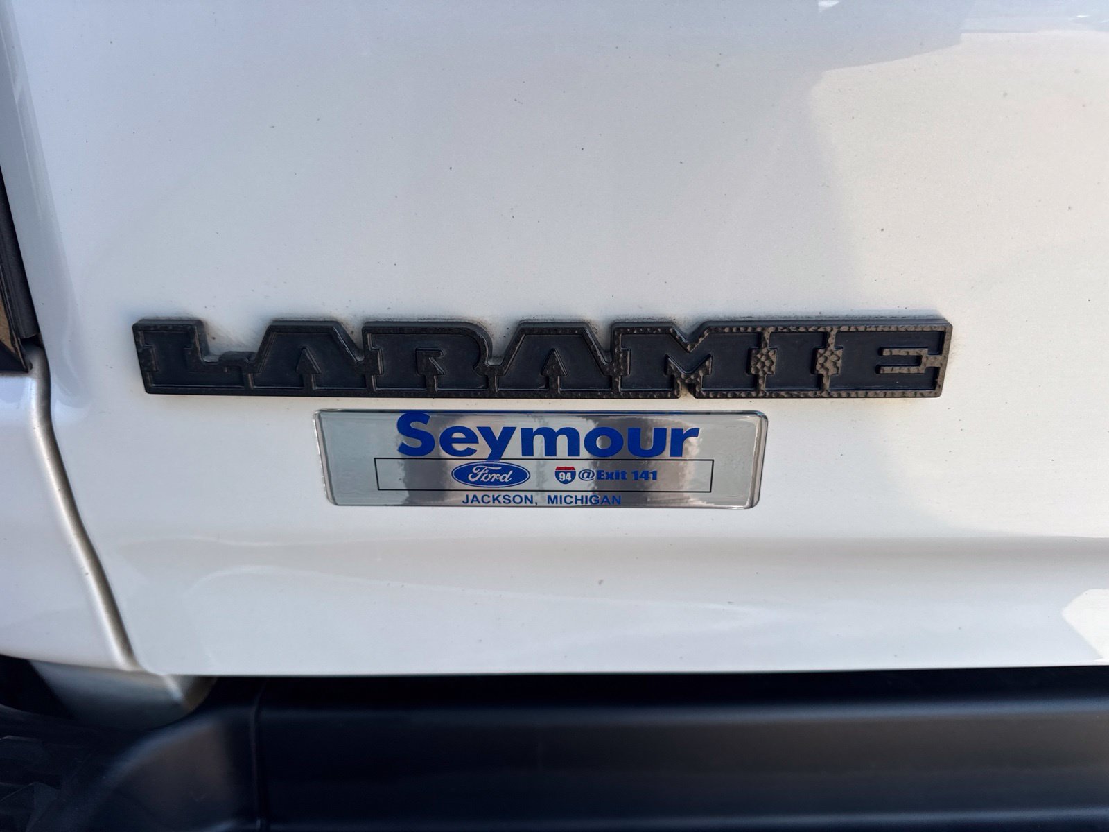 Used 2023 RAM 1500 Laramie AWD/4WD image 17