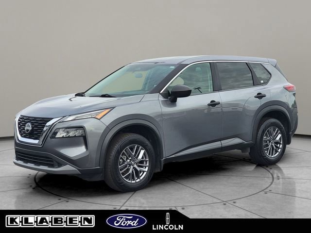 Used 2023 Nissan Rogue S AWD/4WD image 1