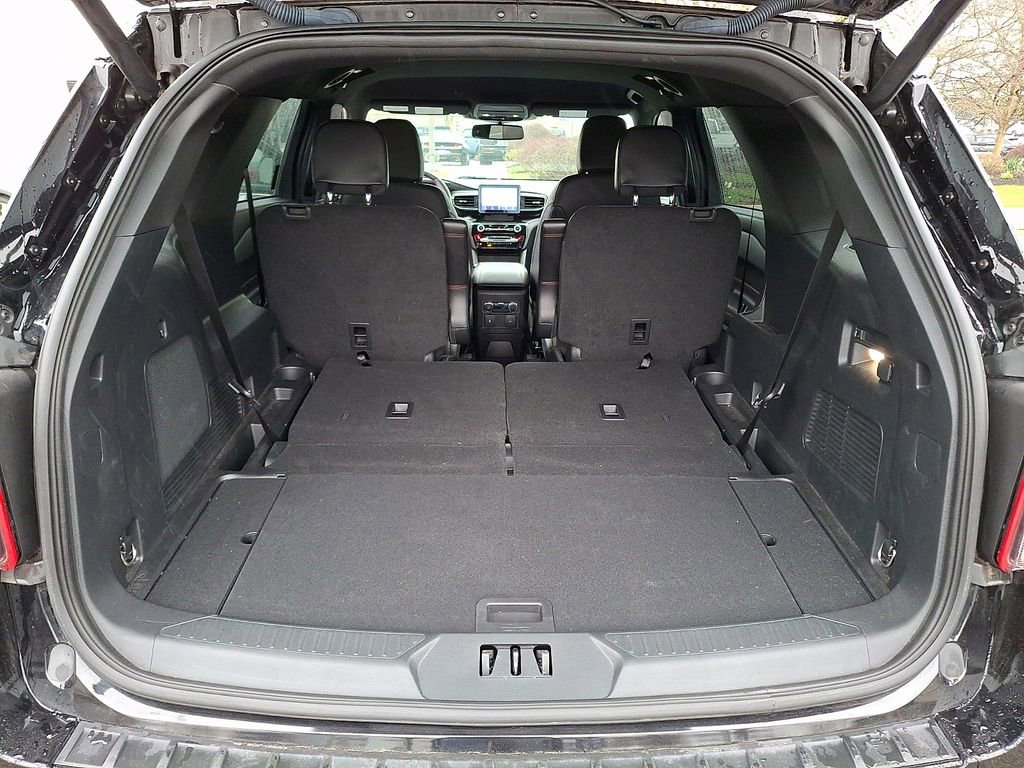 Certified 2023 Ford Explorer ST-Line image 29