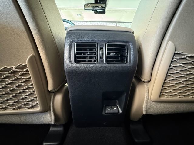 Used 2023 Toyota 4Runner Limited AWD/4WD image 25