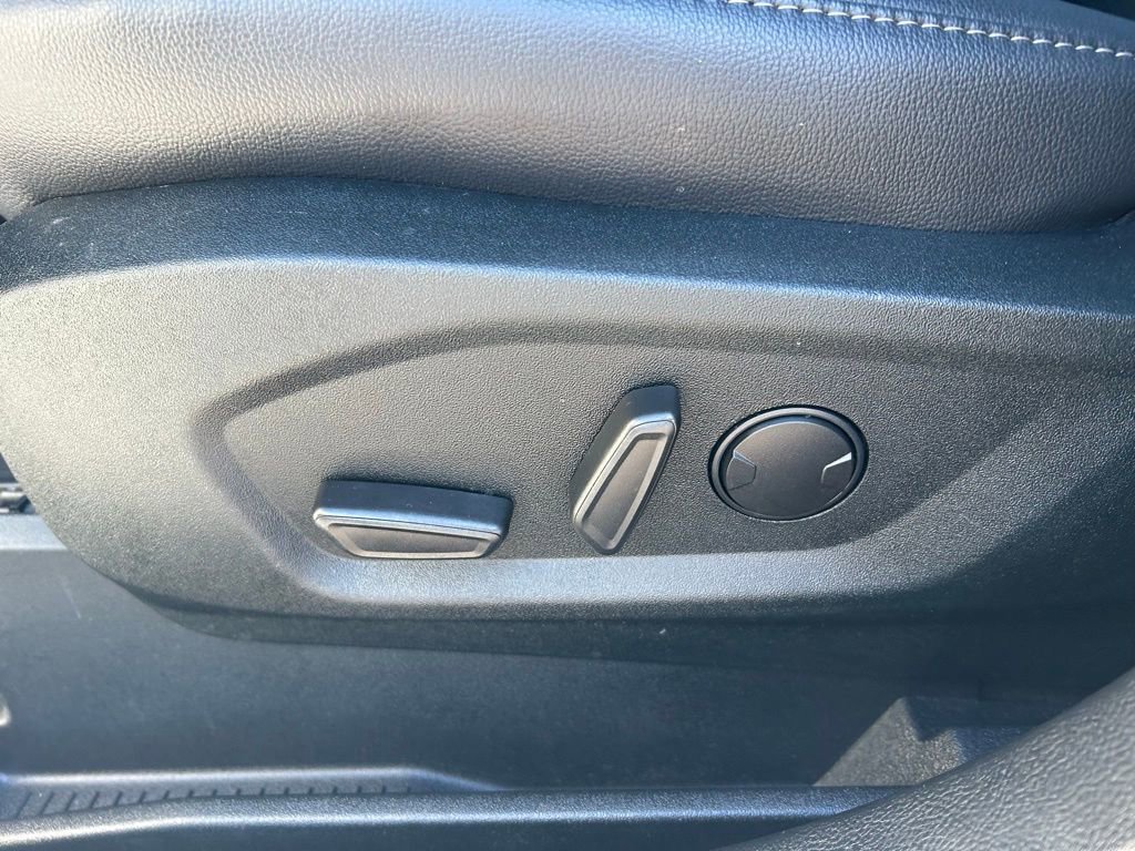 Certified 2022 Ford Edge SEL w/ Convenience Package image 17