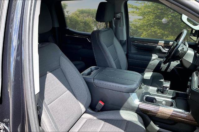 Used 2023 Chevrolet Silverado 1500 LT w/ Protection Package AWD/4WD image 7