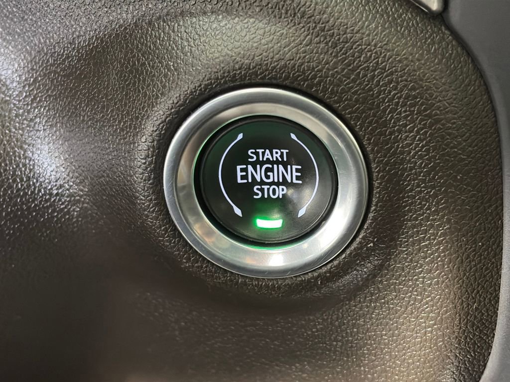 Used 2020 GMC Sierra 3500 Denali w/ Denali Ultimate Package image 23