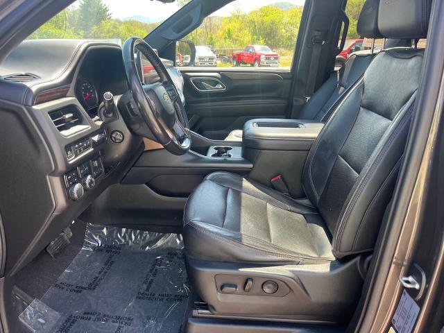 Used 2021 Chevrolet Suburban High Country w/ Premium Package image 16