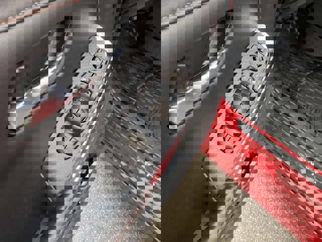 Used 2021 Nissan Sentra SR image 17