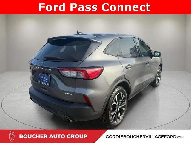 Certified 2022 Ford Escape SE w/ SE Sport Appearance Package image 3