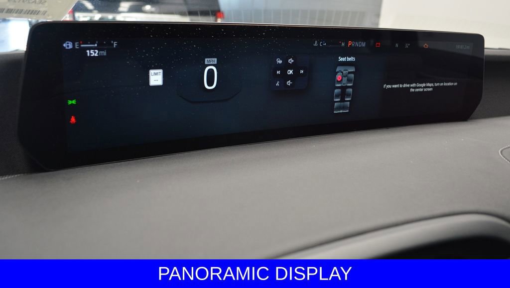 Certified 2025 Ford Expedition Platinum image 18