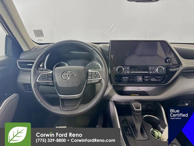 Used 2023 Toyota Highlander XLE AWD/4WD image 26