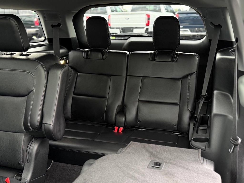 Certified 2024 Ford Explorer Limited w/ Limited Technology Package AWD/4WD image 20