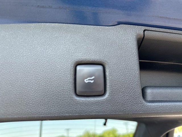 Certified 2022 Ford Escape SE w/ SE Sport Appearance Package FWD image 18