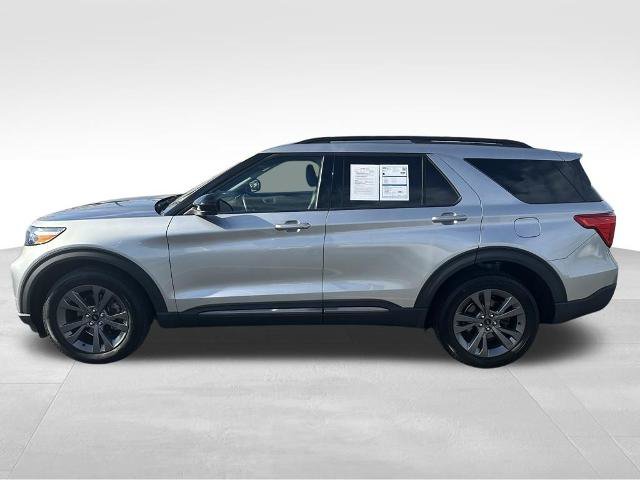 Certified 2023 Ford Explorer XLT w/ Equipment Group 202A AWD/4WD image 10