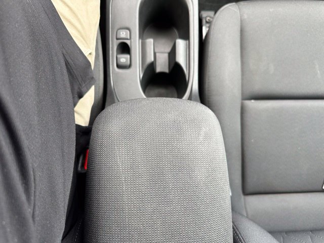 Used 2025 Toyota Corolla LE FWD image 70