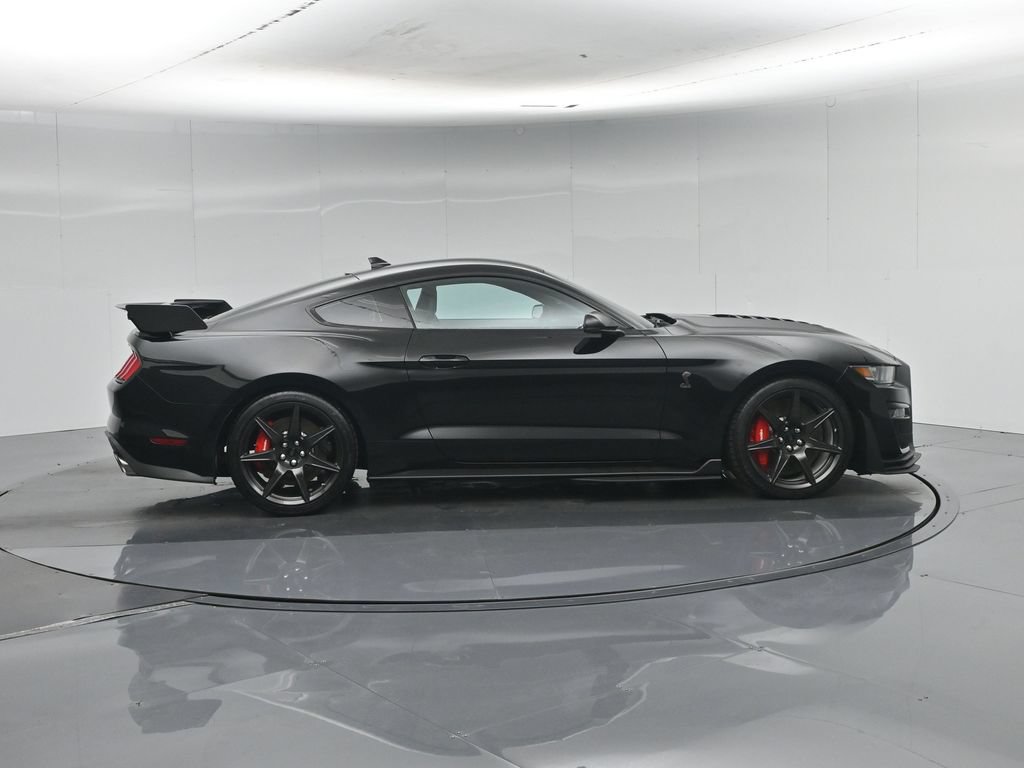 Certified 2022 Ford Mustang Shelby GT500 w/ Carbon Fiber Track Pack RWD image 28