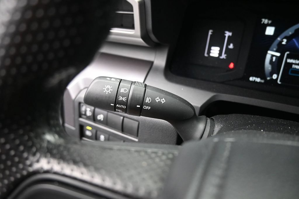 Used 2026 Toyota Tacoma SR5 RWD image 11