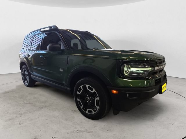 Certified 2024 Ford Bronco Sport Outer Banks w/ Tech Package AWD/4WD image 3