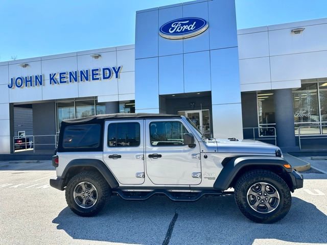 Used 2018 Jeep Wrangler Unlimited Sport S AWD/4WD image 21