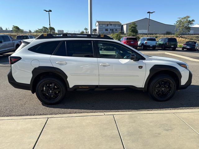Used 2022 Subaru Outback Wilderness AWD/4WD image 6