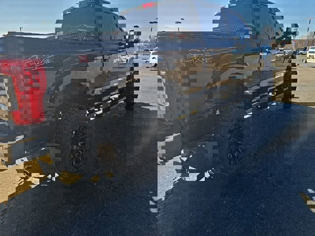 Certified 2019 Ford F250 XLT w/ XLT Premium Package image 2