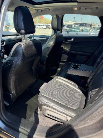 Certified 2022 Ford Escape SEL AWD/4WD image 6