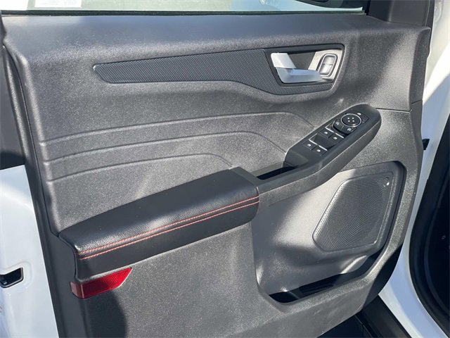 Certified 2025 Ford Escape ST-Line w/ Equipment Group 301A image 22