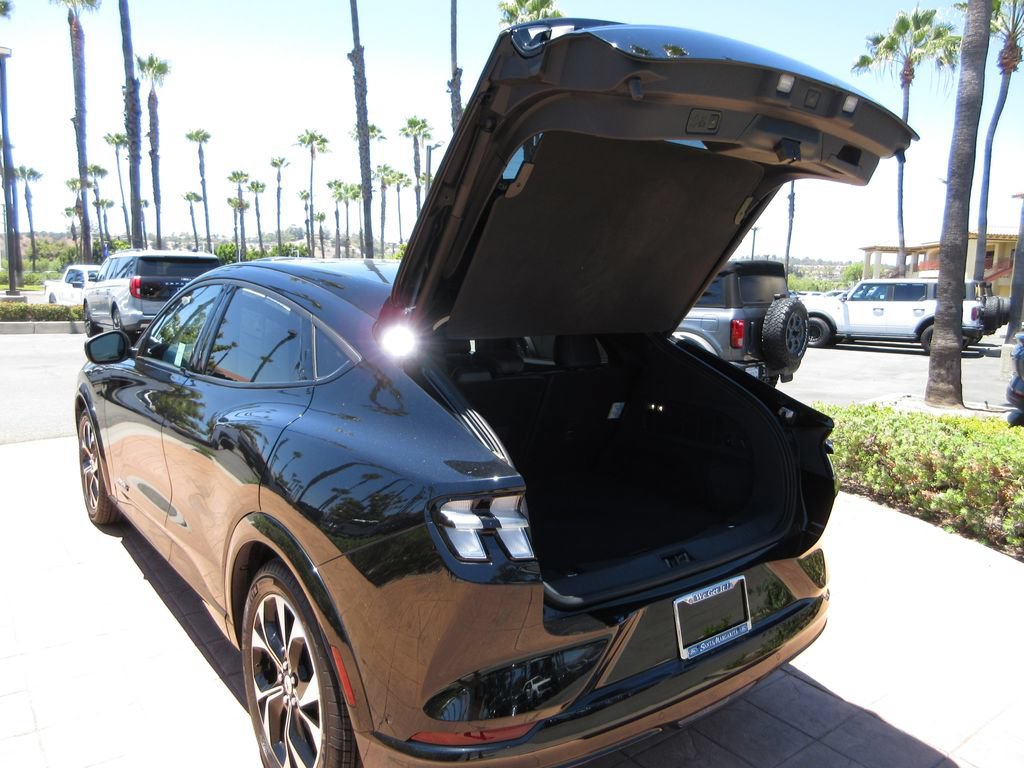 Certified 2022 Ford Mustang Mach-E Premium RWD image 25