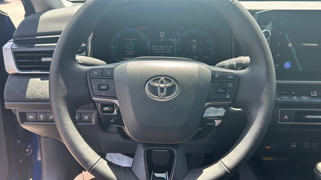 Used 2025 Toyota Camry XLE FWD image 19