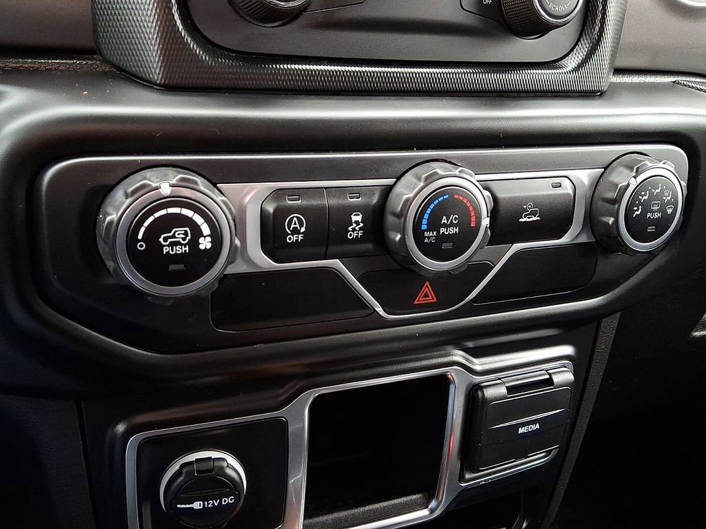 Used 2021 Jeep Gladiator Sport image 15