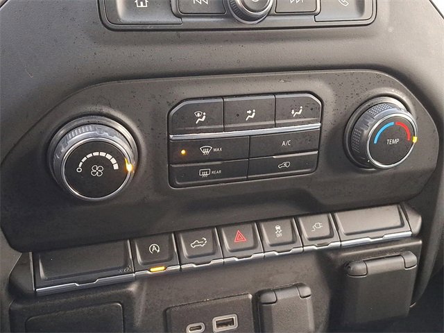 Used 2021 Chevrolet Silverado 1500 Custom image 16