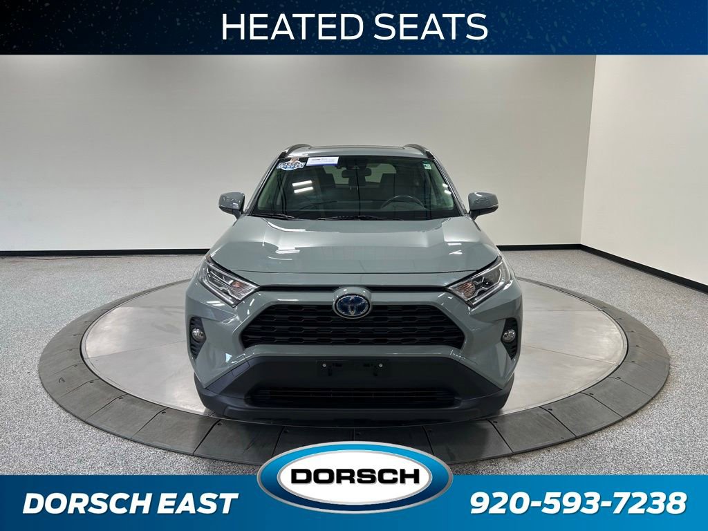 Used 2019 Toyota RAV4 XLE w/ Convenience Package AWD/4WD image 3