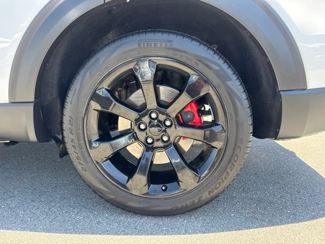 Certified 2022 Ford Explorer ST w/ Equipment Group 401A AWD/4WD image 11