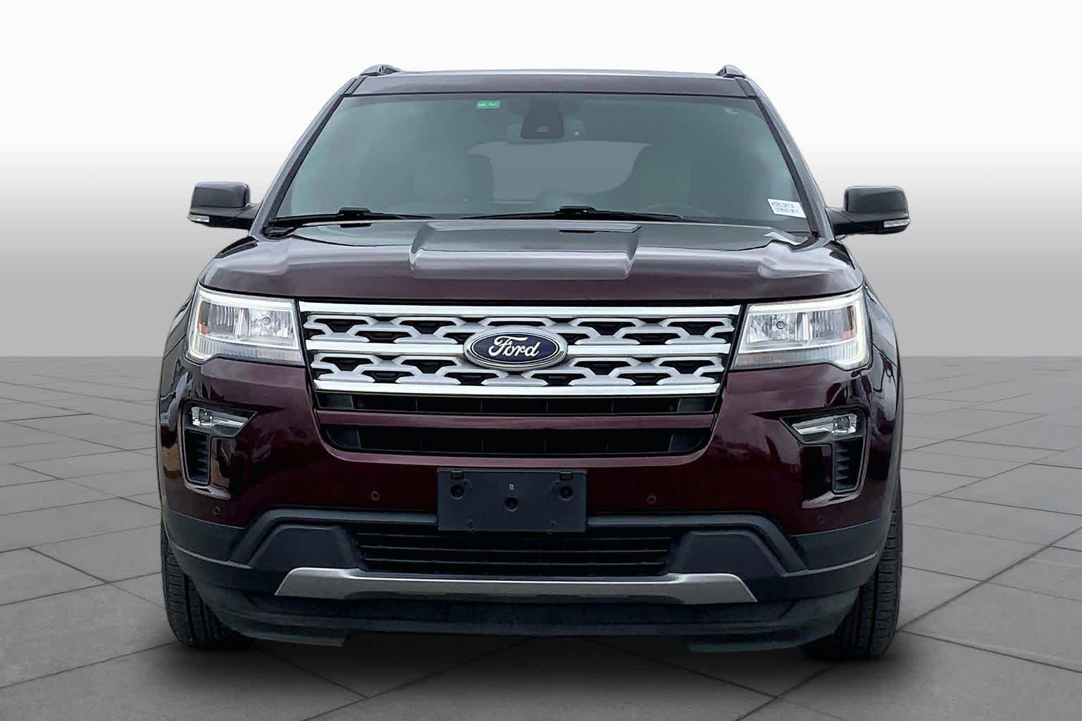 Certified 2019 Ford Explorer XLT w/ Equipment Group 202A FWD image 4