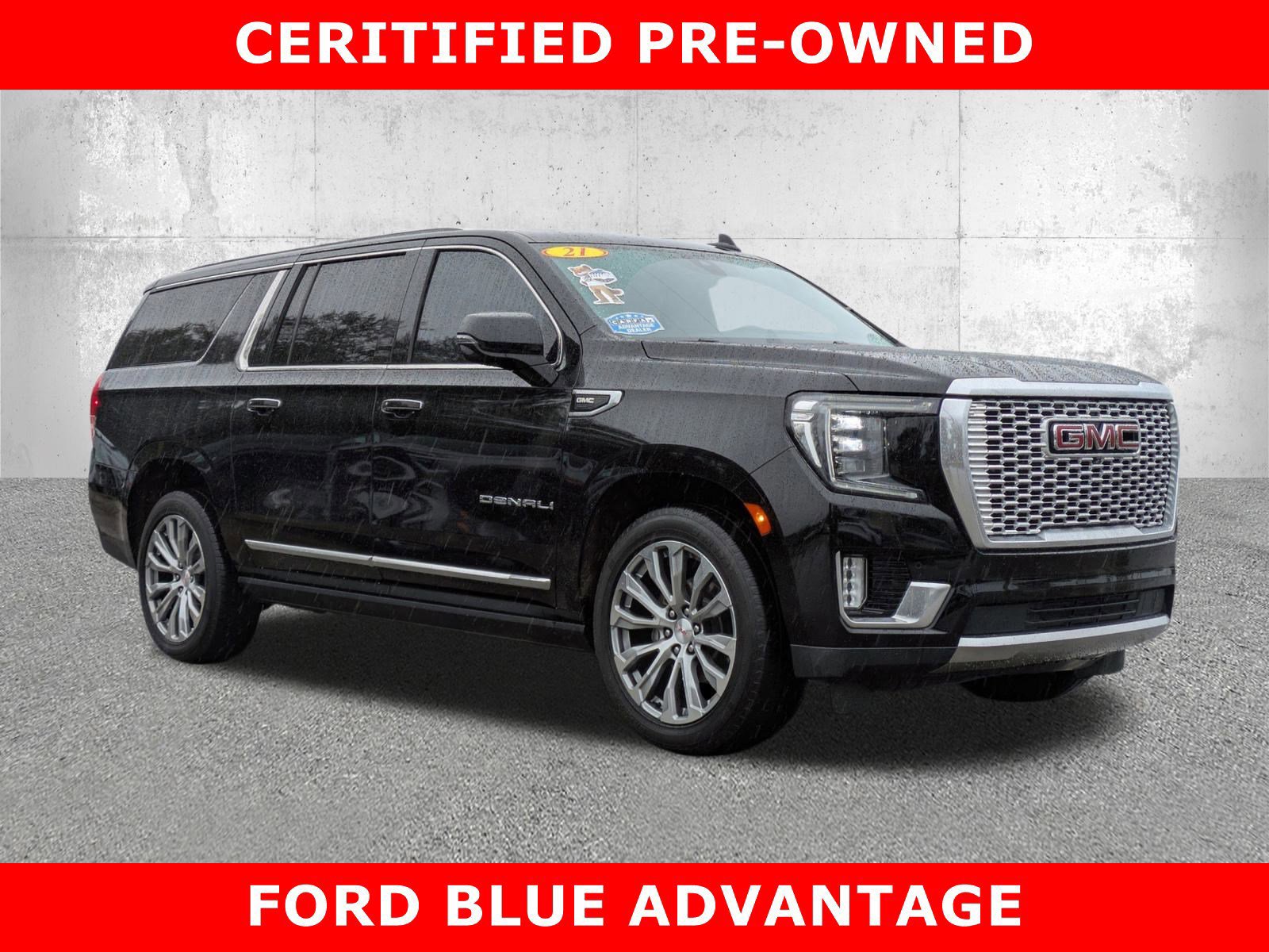 Used 2021 GMC Yukon XL Denali w/ Denali Premium Package image 7