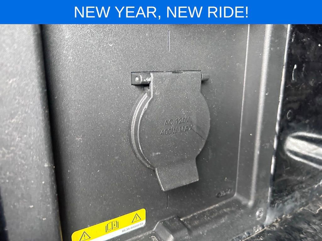 Certified 2022 Ford F150 XLT w/ Equipment Group 302A High image 43