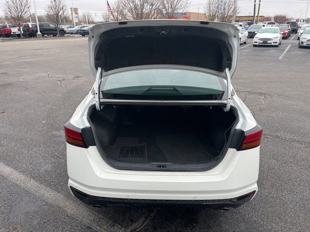 Used 2024 Nissan Altima 2.5 SR image 12