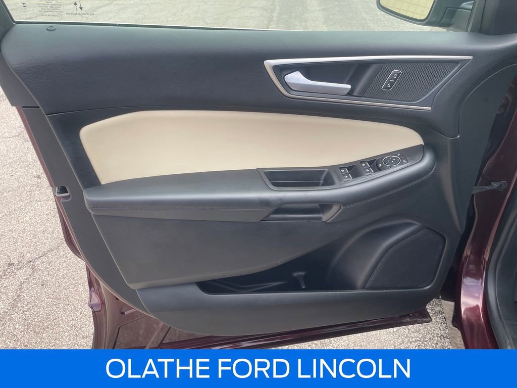 Certified 2024 Ford Edge SEL w/ Convenience Package AWD/4WD image 13