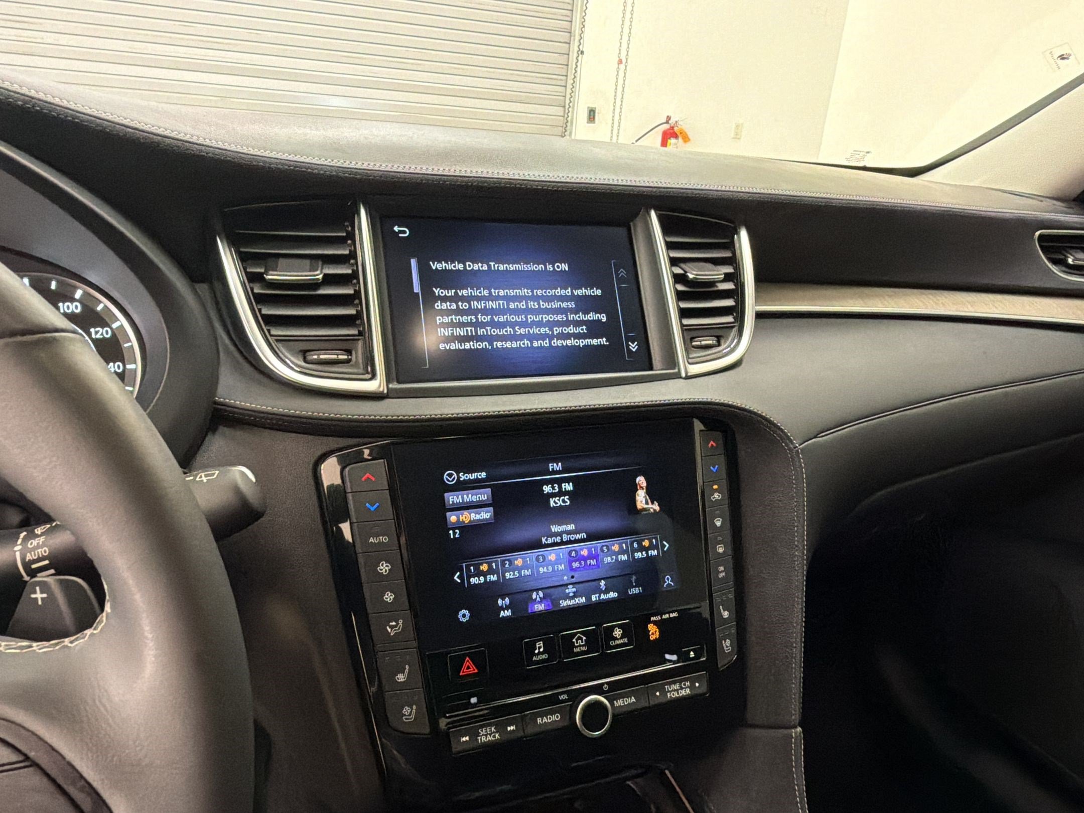 Used 2023 INFINITI QX50 Sensory FWD image 25