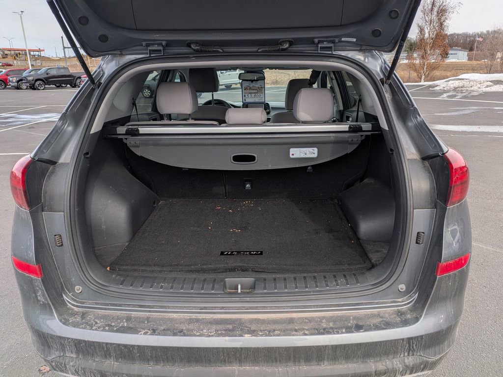 Used 2019 Hyundai Tucson SEL w/ Cargo Package image 16