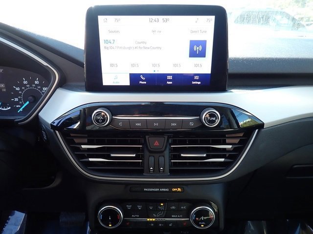 Certified 2022 Ford Escape SE w/ SE Sport Appearance Package image 28